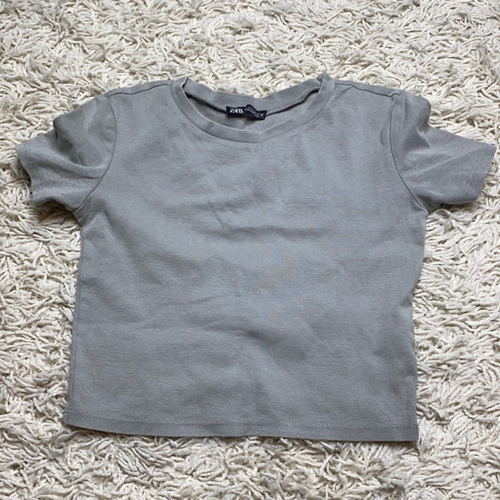 Zara tee